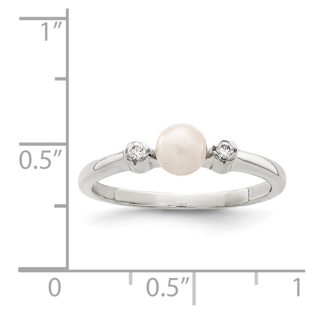 Sterling Silver Cubic Zirconia Imitation Pearl Ring Size 6