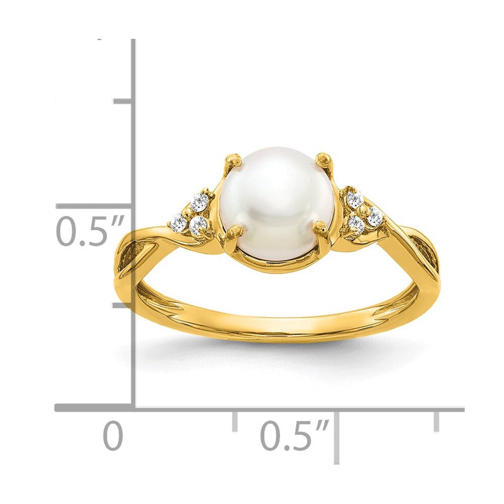 14K Yellow Gold FWC Pearl and Diamond Ring Size 7