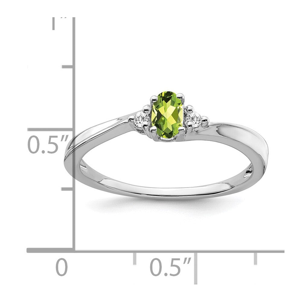 14k White Gold Peridot and Diamond Ring Size 7