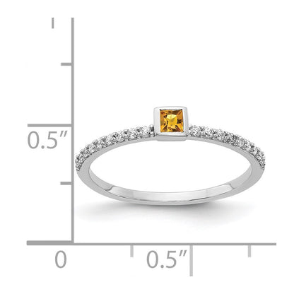 14k White Gold Diamond and Princess Citrine Ring Size 7