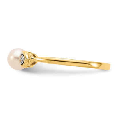 14K Yellow Gold FW Cultured Pearl and Diamond Ring