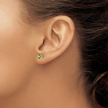 14k White Gold 4mm Peridot Stud Earrings Gift for Women