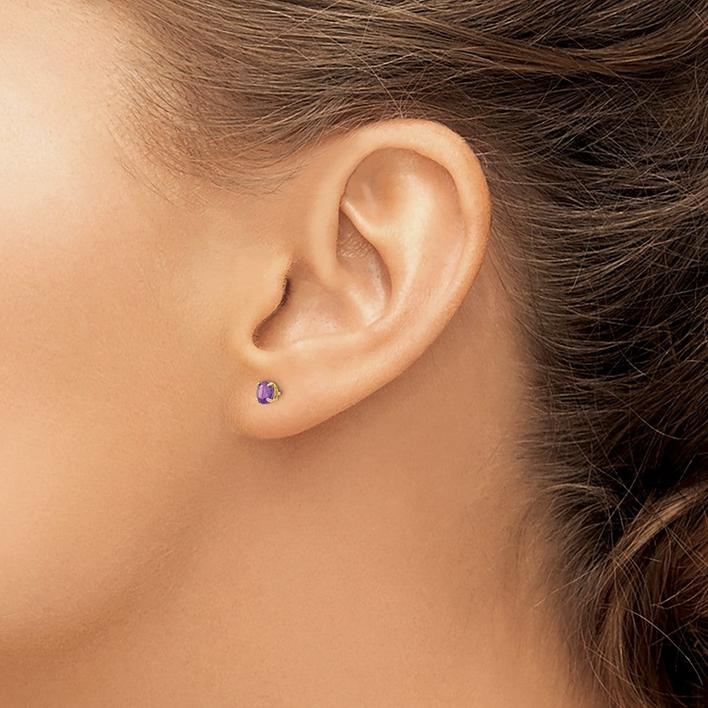 14k Yellow Gold Round Amethyst 4mm Earrings