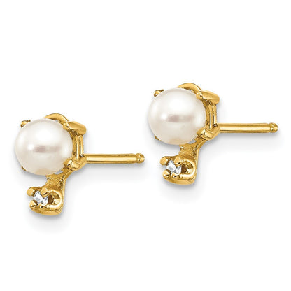 14k Yellow Gold Diamond & FW Cultured Pearl Birthstone Stud Earrings