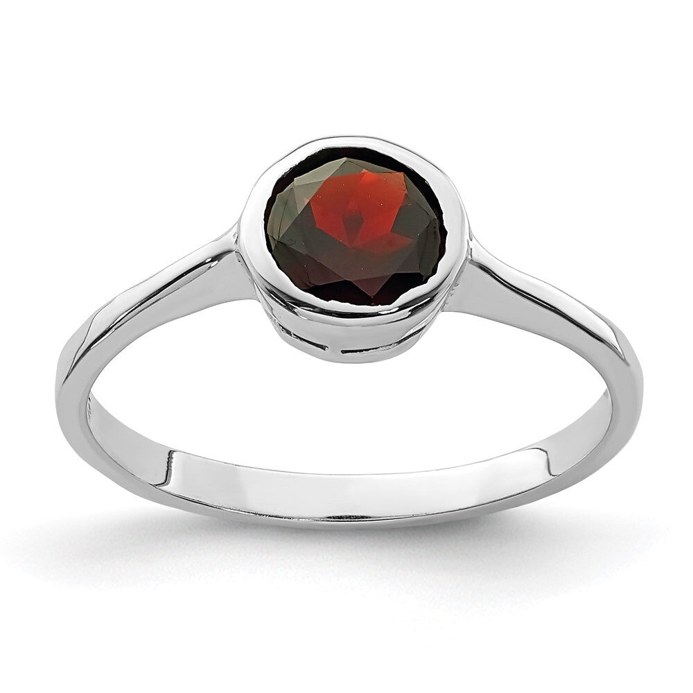 Sterling Silver Rhodium-plated Garnet Ring Size 6