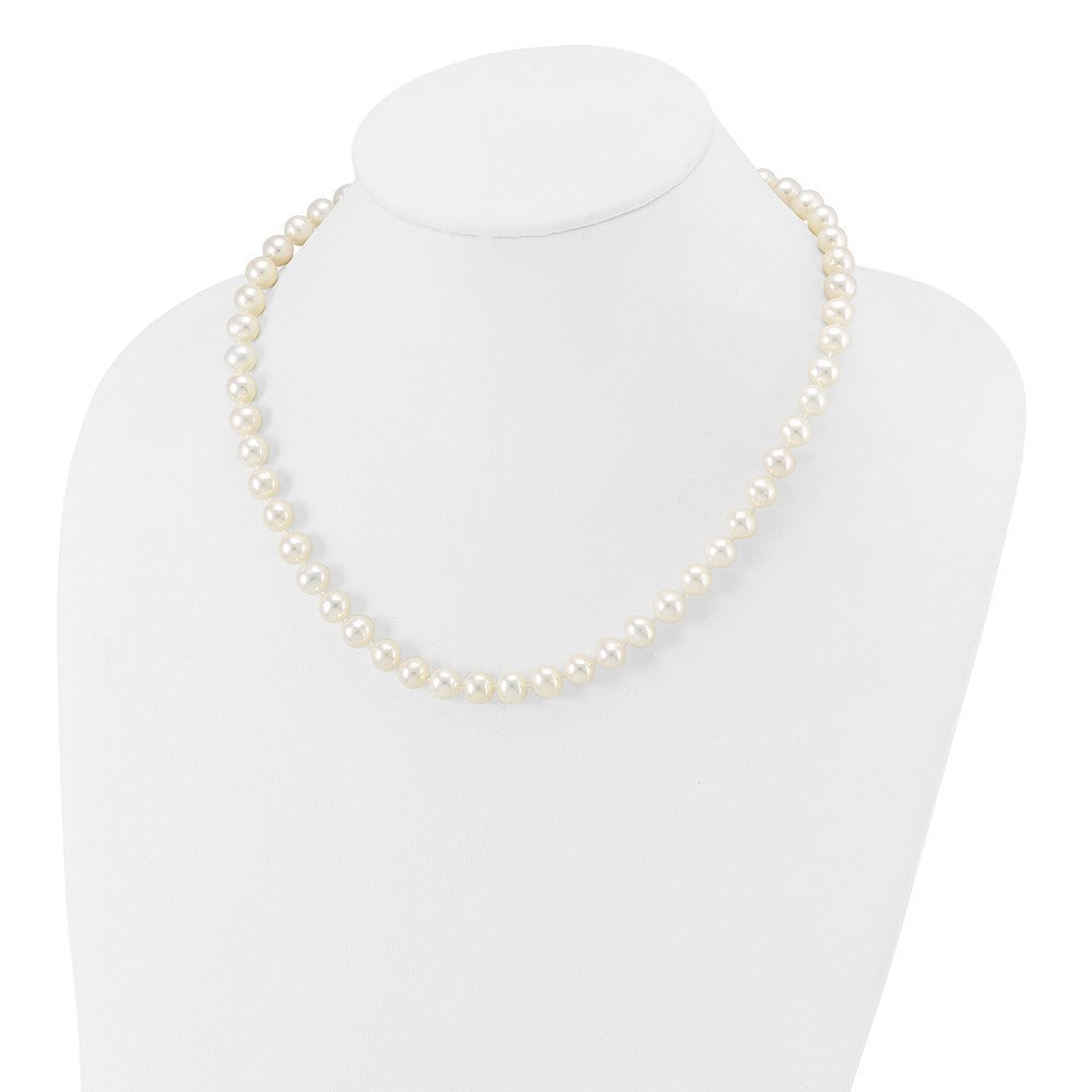 14k White Gold 7-8mm White Near Round Freshwater Cultured Pearl 18 inch Necklace
