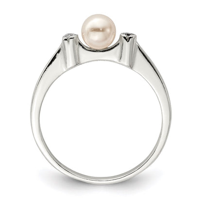 Sterling Silver Cubic Zirconia Imitation Pearl Ring Size 7