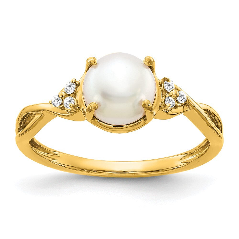 14K Yellow Gold FWC Pearl and Diamond Ring Size 7