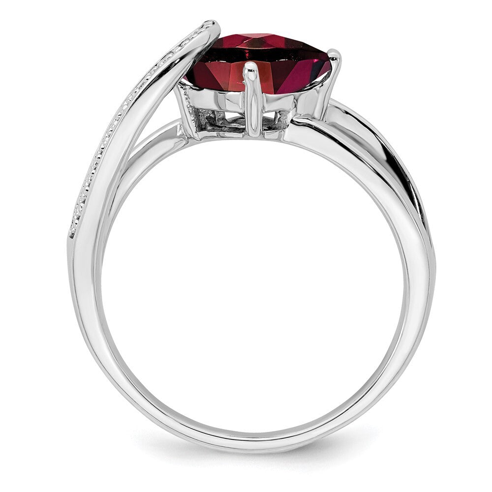 Sterling Silver Rhodium-plated Amethyst and Diamond Ring Size 7