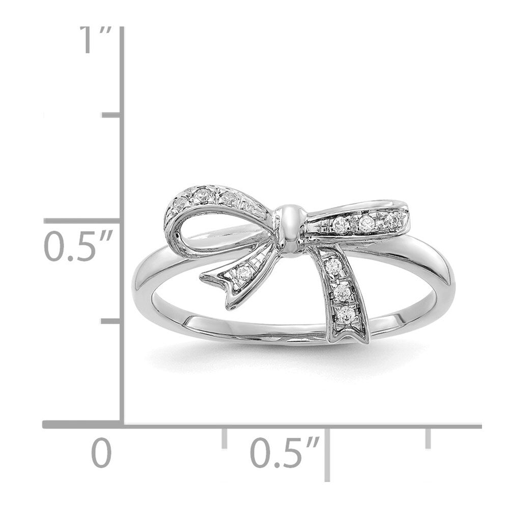 14k White Gold Diamond Bow Ring Size 7