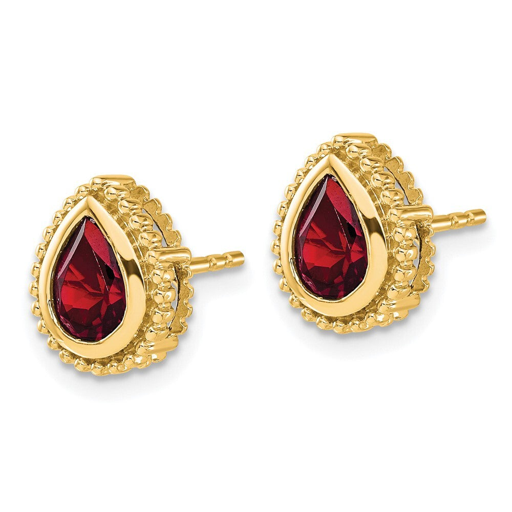 14k Yellow Gold Pear Garnet Stud Earrings