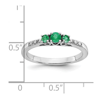 14k White Gold Emerald and Diamond 3-stone Ring Size 7