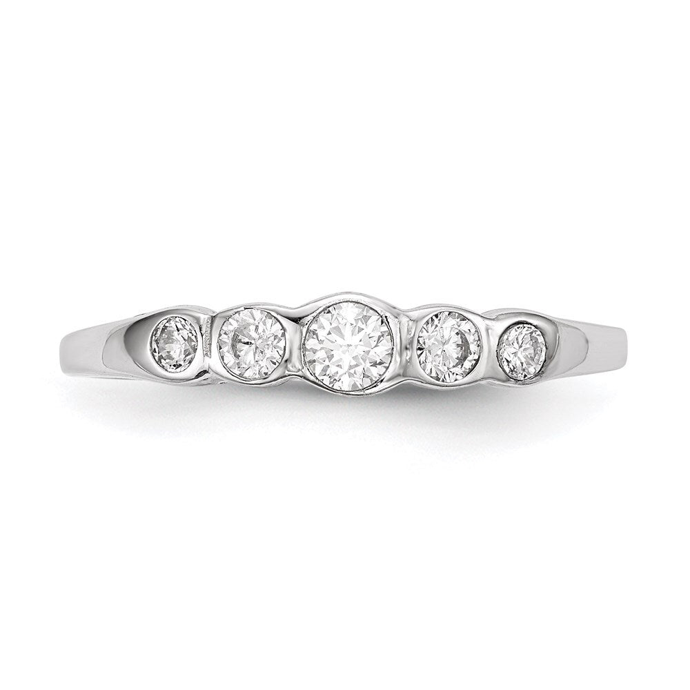 Sterling Silver Rhodium-plated 5-stone Bezel Set Cubic Zirconia Ring Size 8