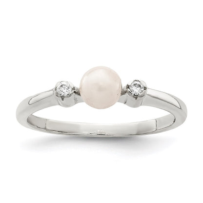 Sterling Silver Cubic Zirconia Imitation Pearl Ring Size 7