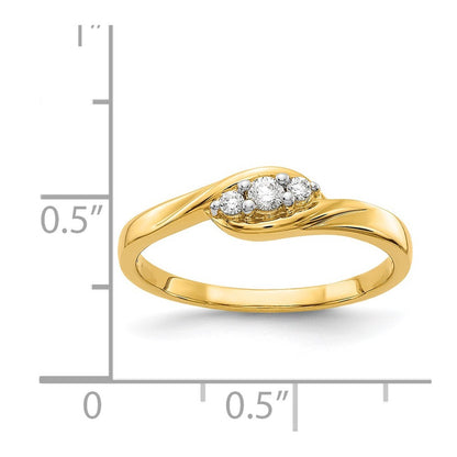 14K Yellow Gold Yellow Gold 3-stone Diamond Ring Size 7