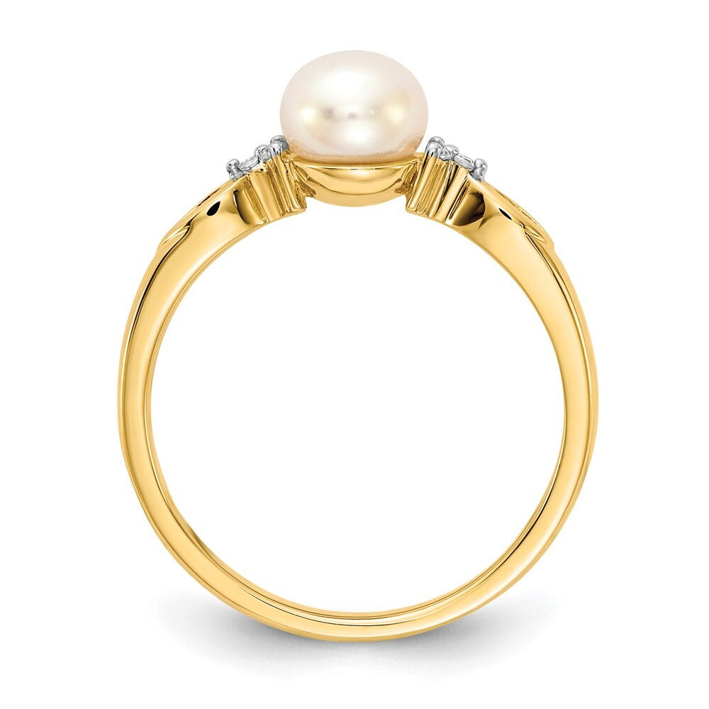 14K Yellow Gold FW Cultured Pearl and Diamond Ring