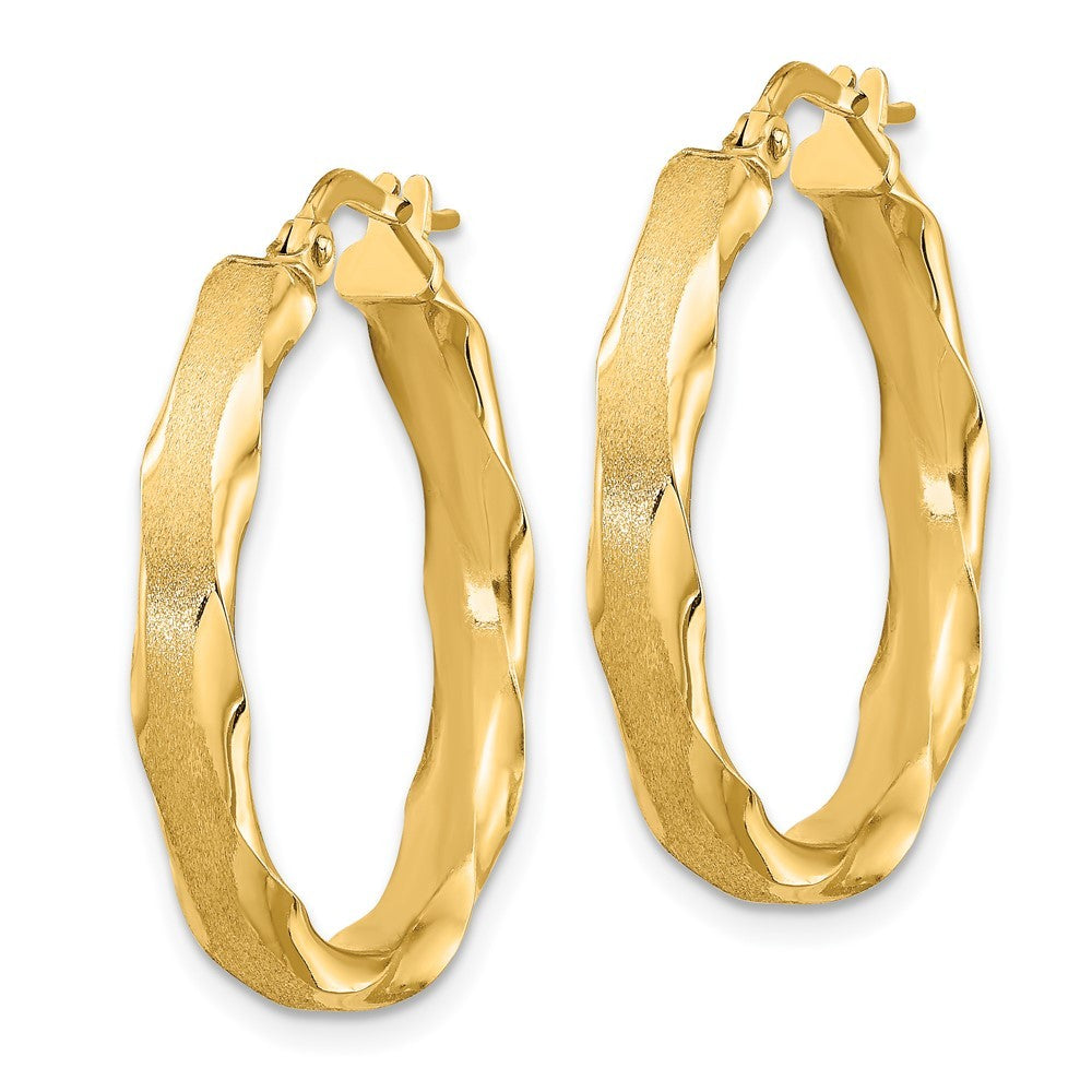 14k Yellow Gold Satin and Polished Scalloped Edge Hoop Earrings