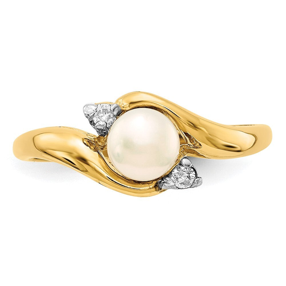 14K Yellow Gold 5-6mm Button Freshwater Cultured Pearl & Diamond Ring