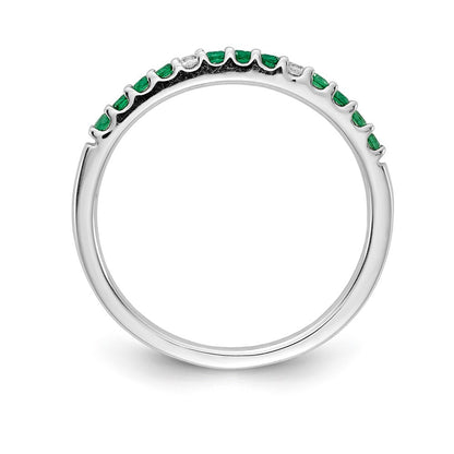 14k White Gold Diamond and Emerald Band Size 7