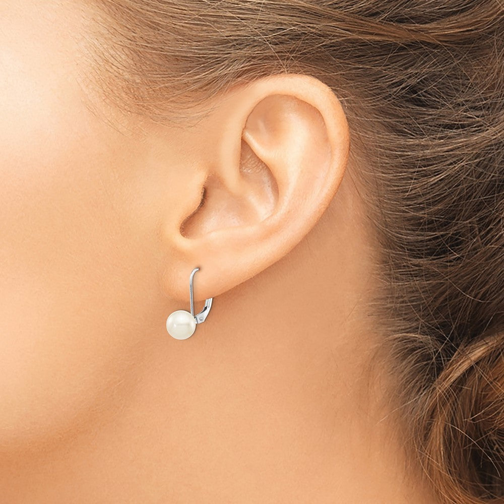 14k Gold 7-8mm Round Akoya Saltwater Cultured Pearl Leverback Earrings