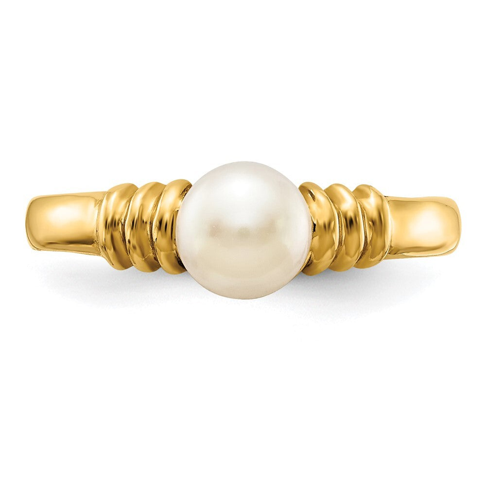 14K Yellow Gold 5-6mm White Button Freshwater Cultured Pearl Ring