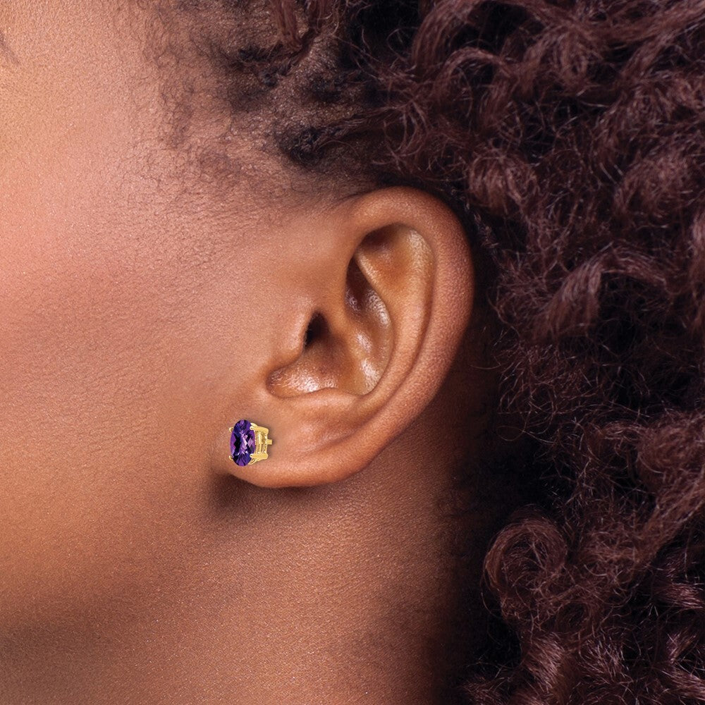 14k Yellow Gold 7x5mm Oval Amethyst Checker Stud Earrings