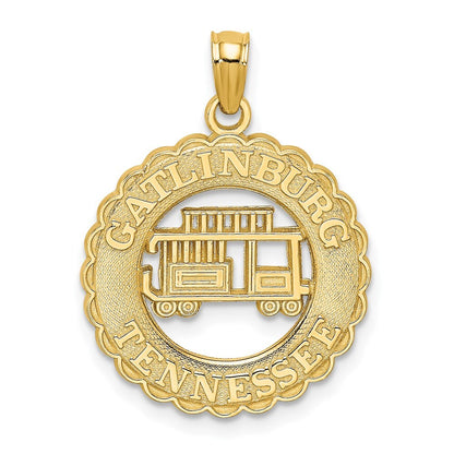 14k Yellow Gold GATLINBURG TENNESSEE Trolley Car in Circle Charm Pendant