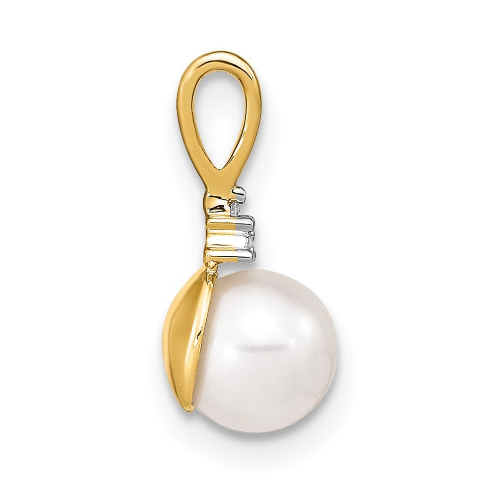 14k Yellow Gold 6-7mm White Round Freshwater Cultured Pearl and Diamond Pendant