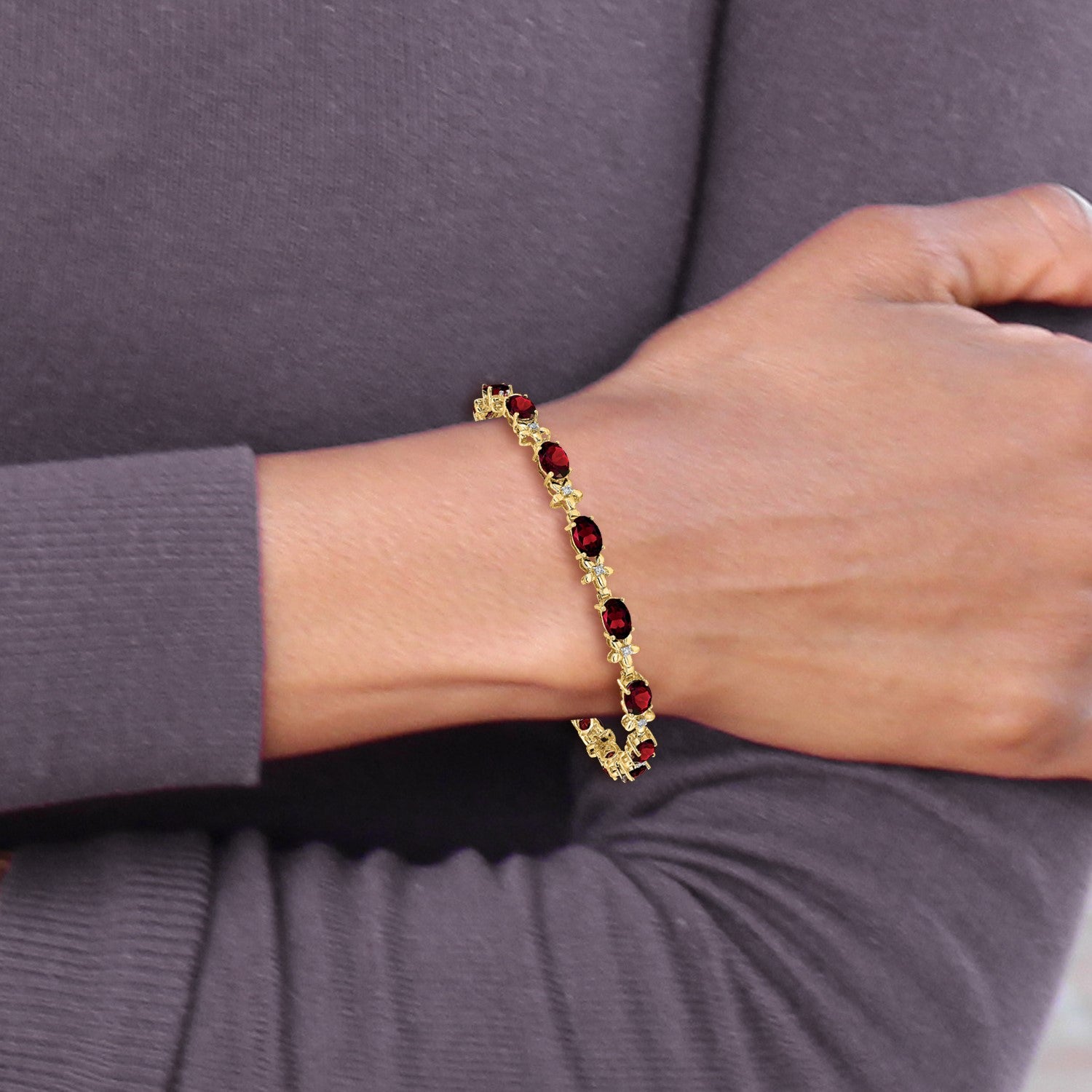 14k Complete Diamond and Oval Garnet Floral 7 inch Bracelet