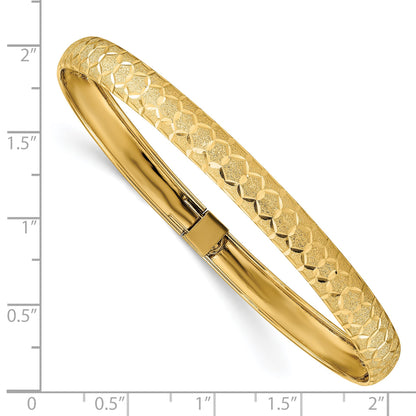 14k Satin Hexagonal Design Diamond-cut 6.50mm Flexible Oval Bangle Bracelet
