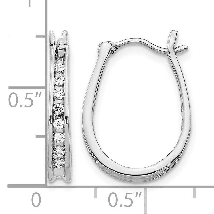 14k White Gold 1/5 carat Diamond Channel-set Graduated Oval Hinged Hoop Earrings