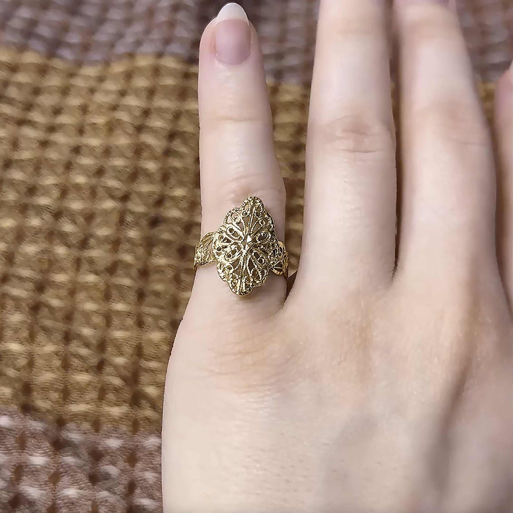 14K Diamond-cut Filigree Ring