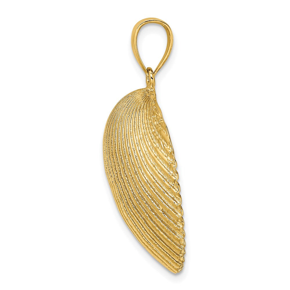 14K Textured Scallop Shell Charm