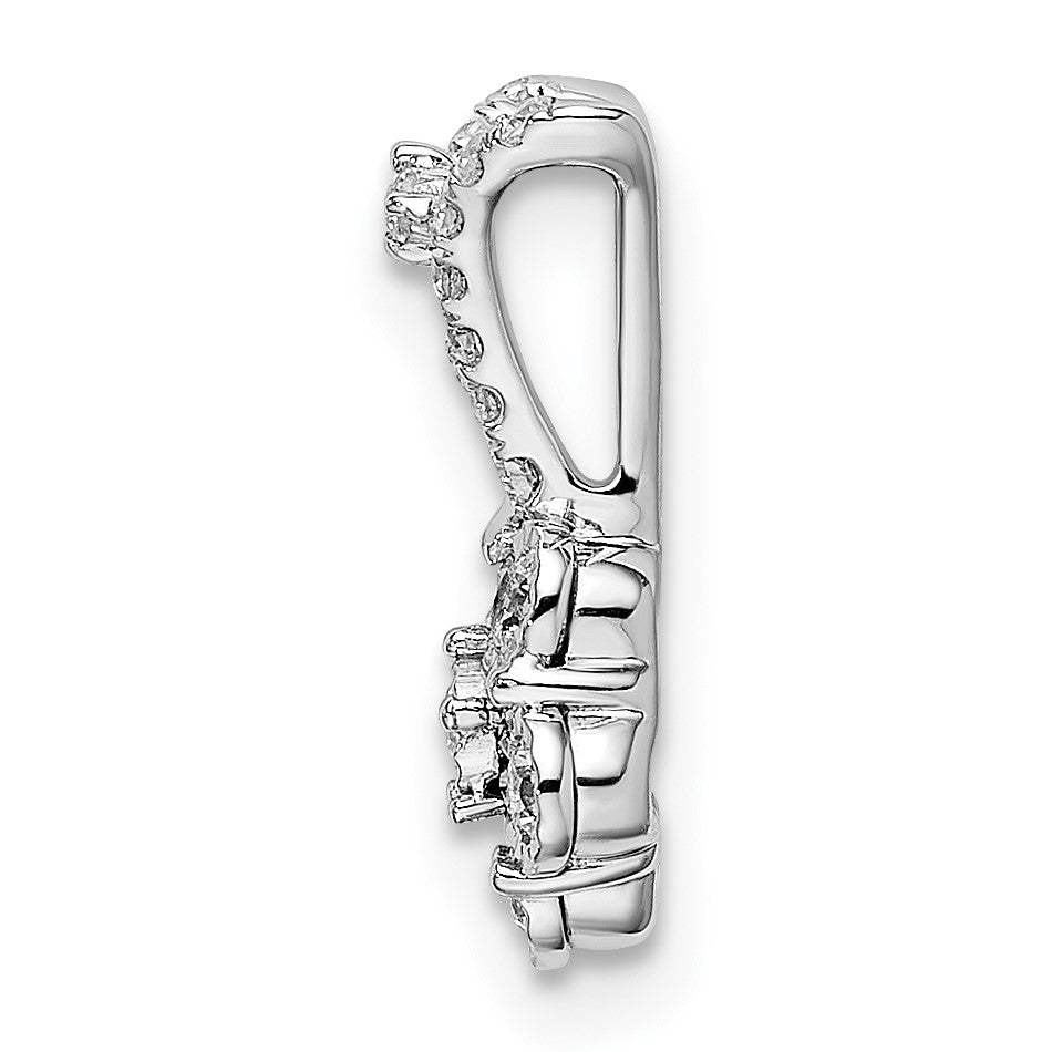 14k White Gold Polished 1/4 carat Diamond Flower Pendant