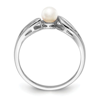 Sterling Silver Rhodium-plated FW Cultured Pearl Ring