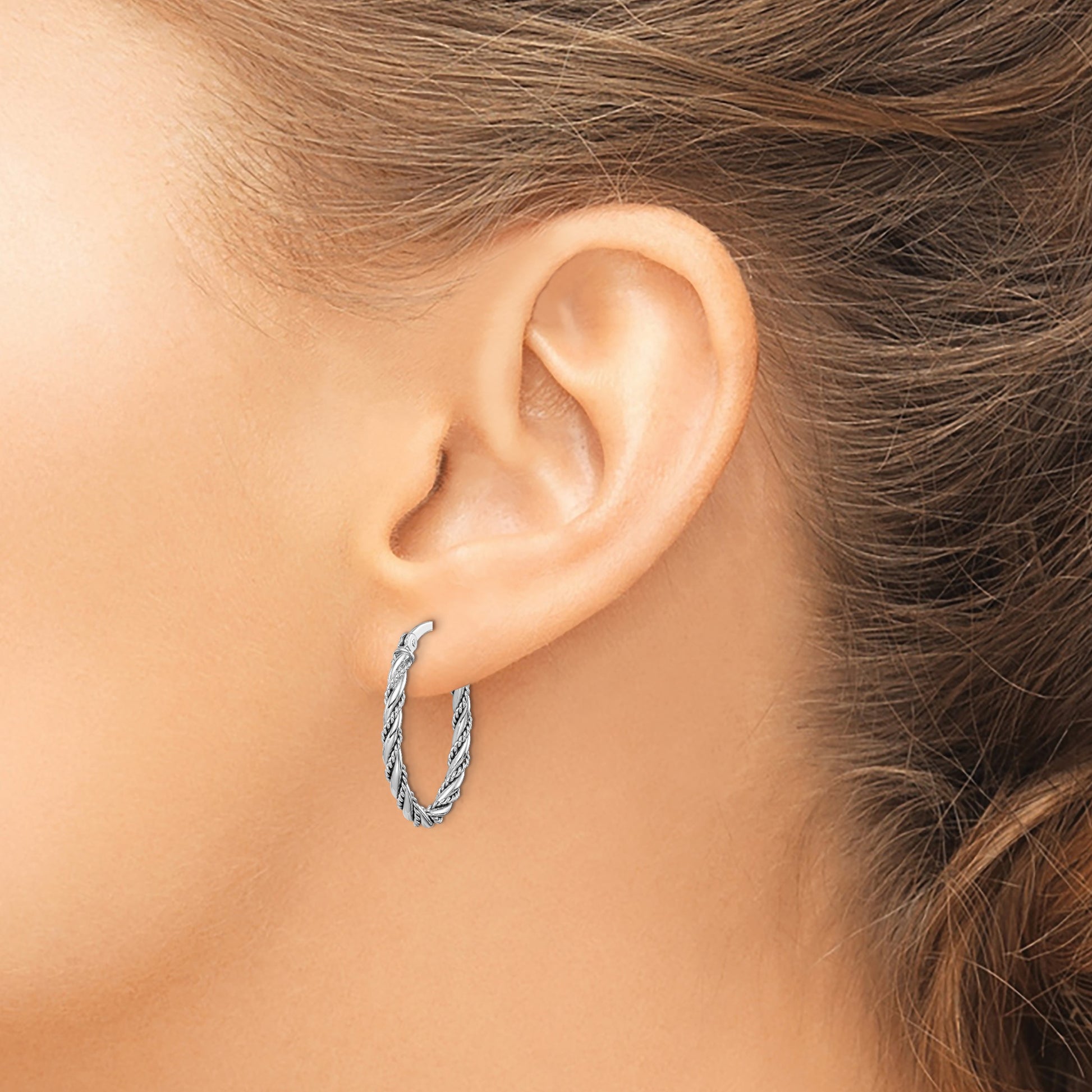 Sterling Silver Rhodium-plated 2.5mm Twisted Oval Hoop Earrings