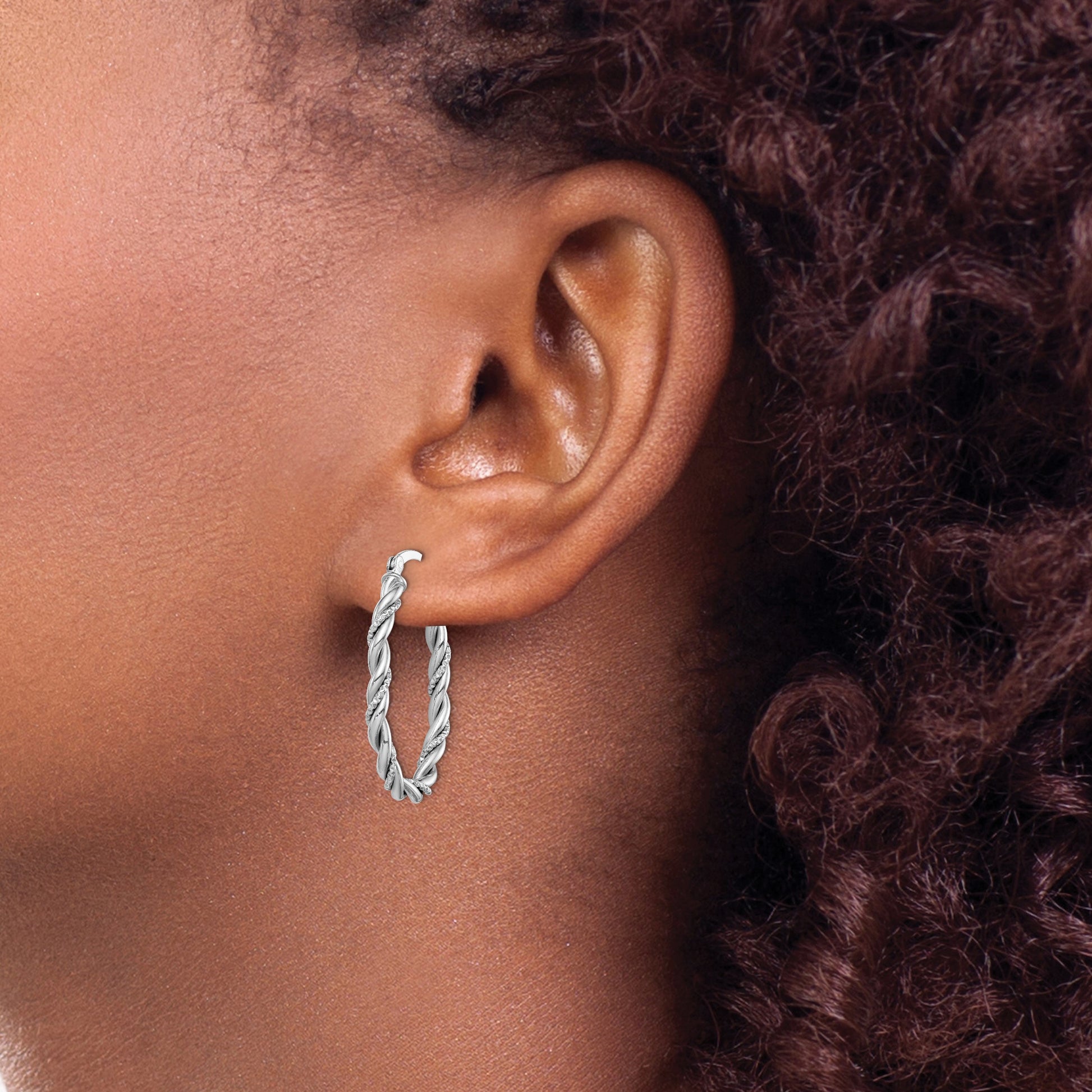 Sterling Silver Rhodium-plated 2.5mm Twisted Oval Hoop Earrings