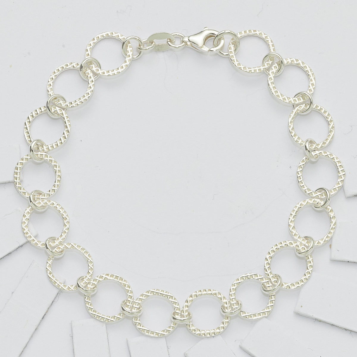 Sterling Silver Polished 10mm Fancy Circle 7.5 inch Bracelet