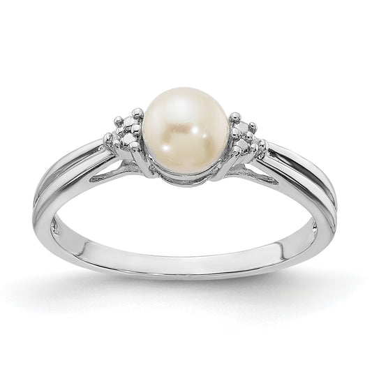 Sterling Silver Rhodium Plated Diamond and FW Cultured Pearl Ring