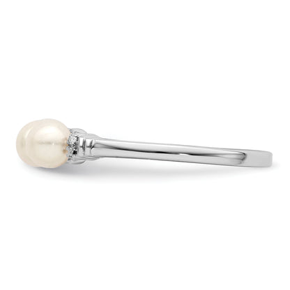 Sterling Silver Rhodium Plated Diamond and FW Cultured Pearl Ring