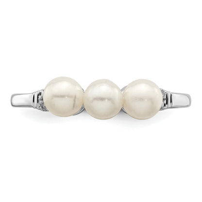 Sterling Silver Rhodium Plated Diamond and FW Cultured Pearl Ring