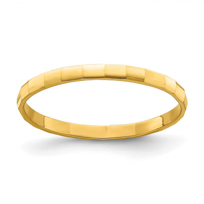 14k 1.5mm Bamboo Texture Band Size 3 Baby / Childs Ring