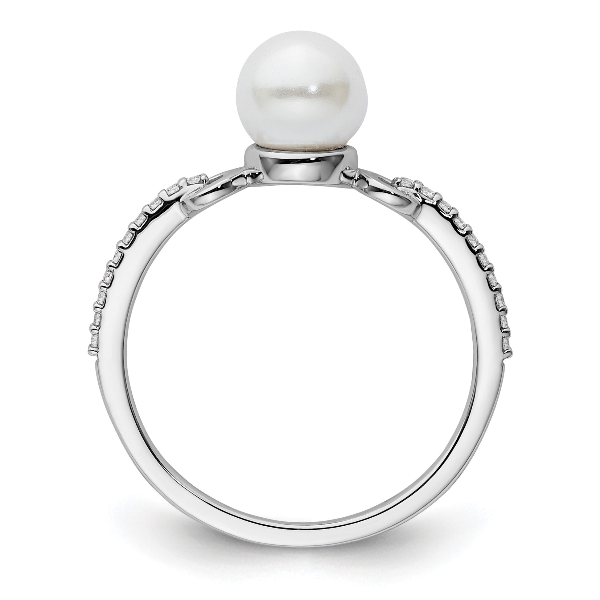 14K White Gold Polished White Freshwater Cultured Pearl and 1/15 carat Diamond Fashion Ring
