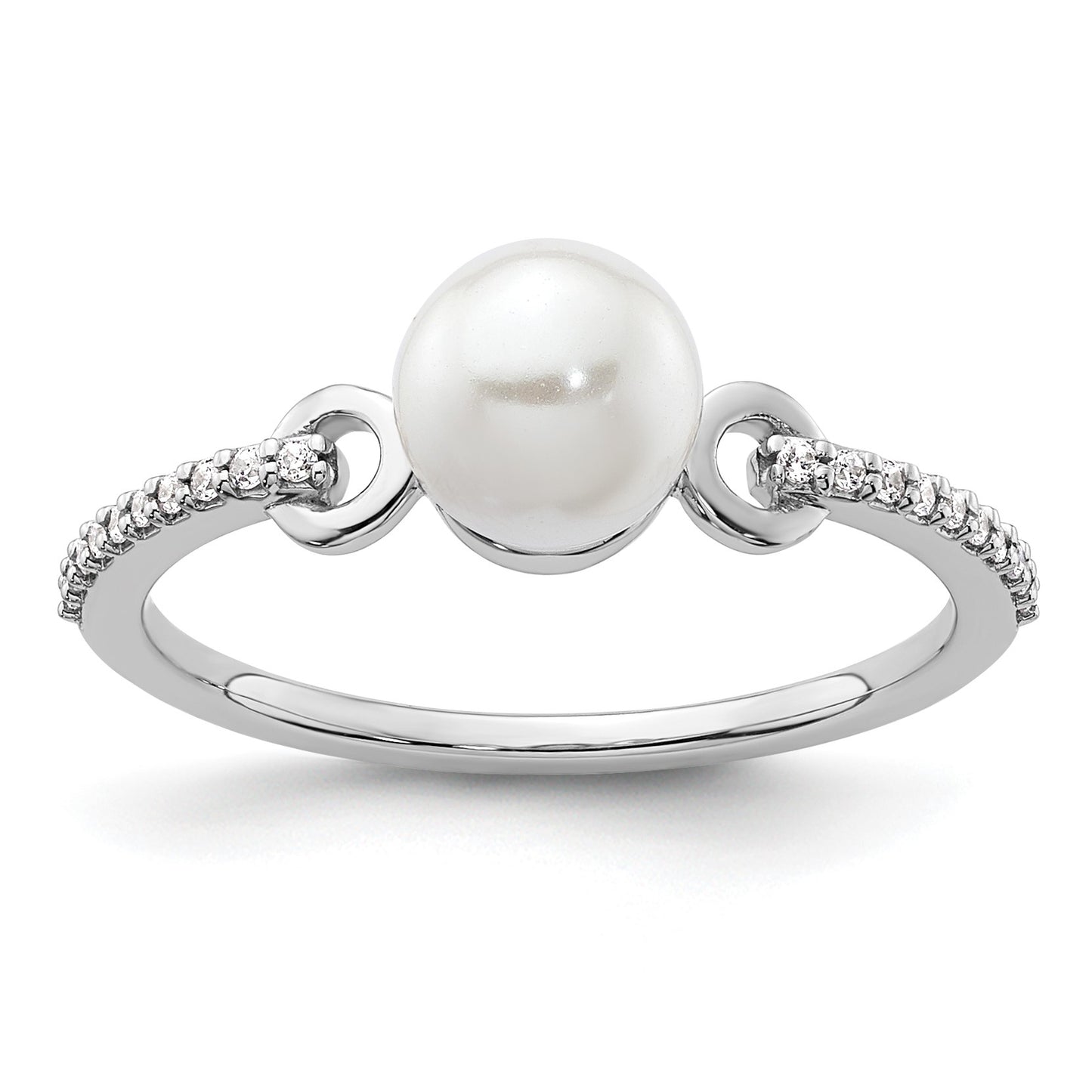 14K White Gold Polished White Freshwater Cultured Pearl and 1/15 carat Diamond Fashion Ring