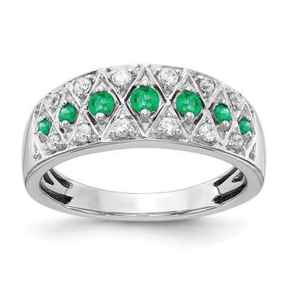 14k White Gold Graduated Emerald and 1/5 carat Diamond Fancy Ring