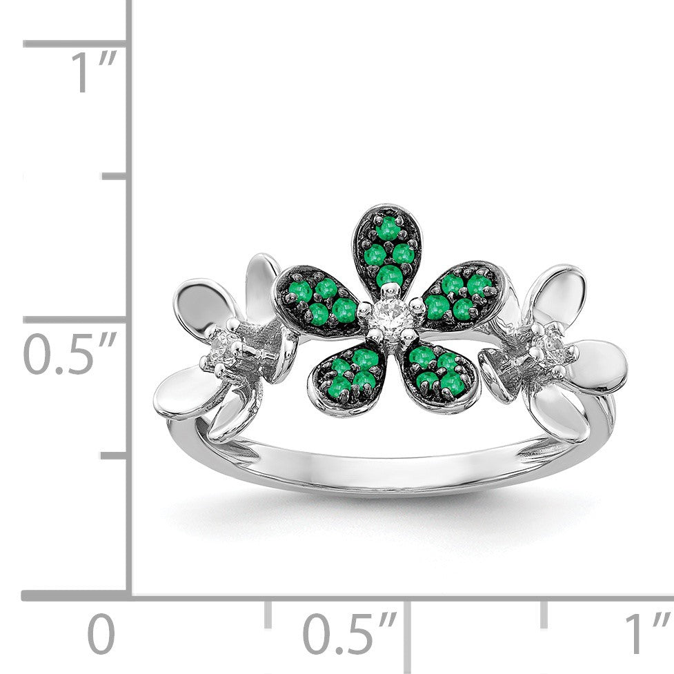 14k White Gold 1/10 carat Diamond and Emerald Flower Ring