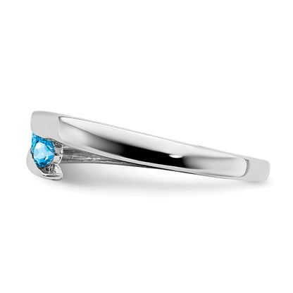 14k White Gold Graduated Round Blue Topaz 4-stone Ring