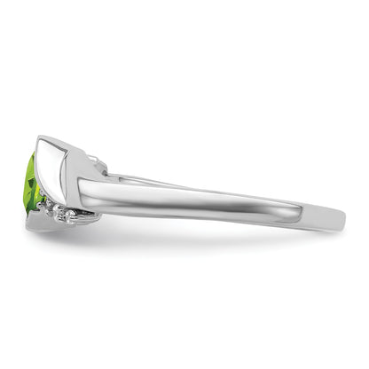14k White Gold 5mm Cushion Peridot and 1/20 carat Diamond Ring