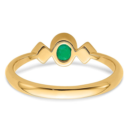14k 4.6x3.4mm Oval Bezel Emerald and 1/20 carat Diamond Ring