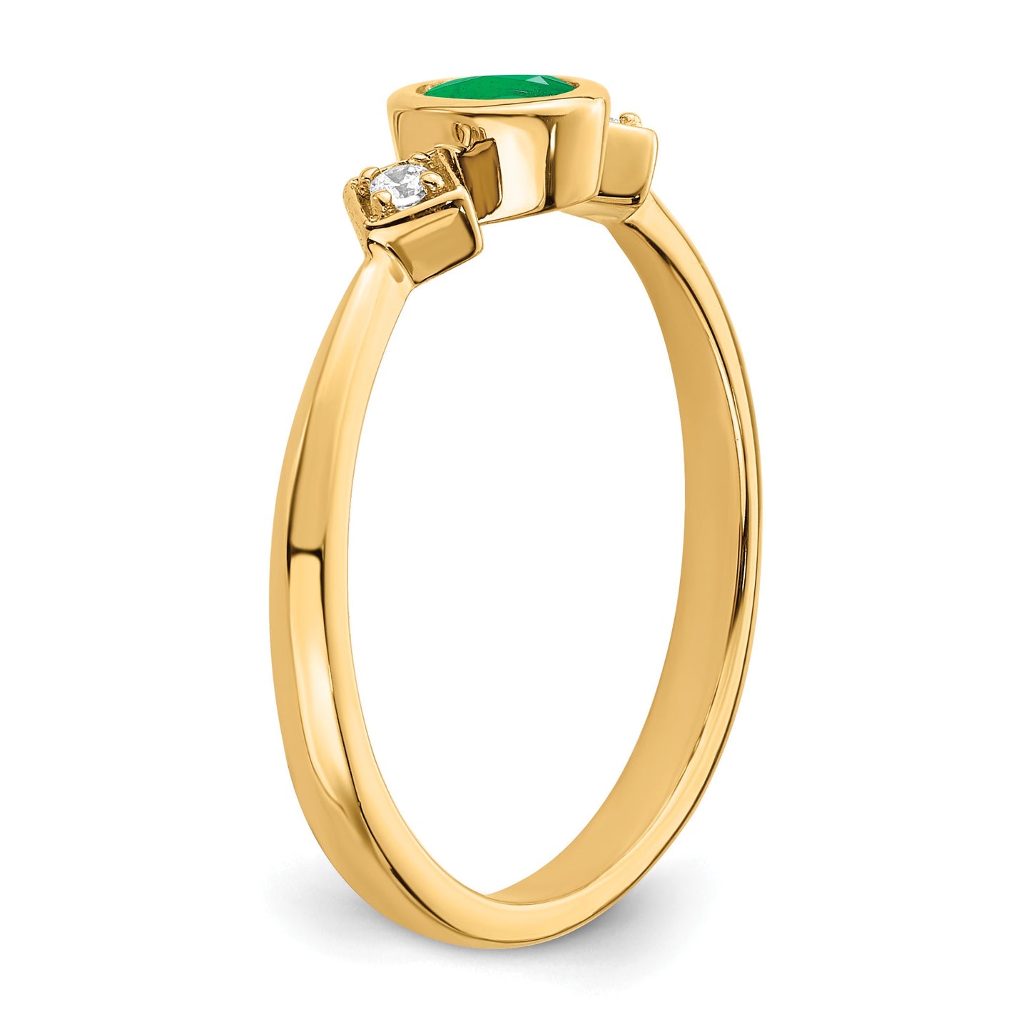 14k 4.6x3.4mm Oval Bezel Emerald and 1/20 carat Diamond Ring